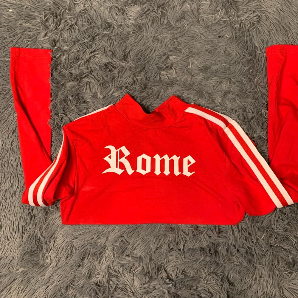 ROME Long Sleeve Crop Top